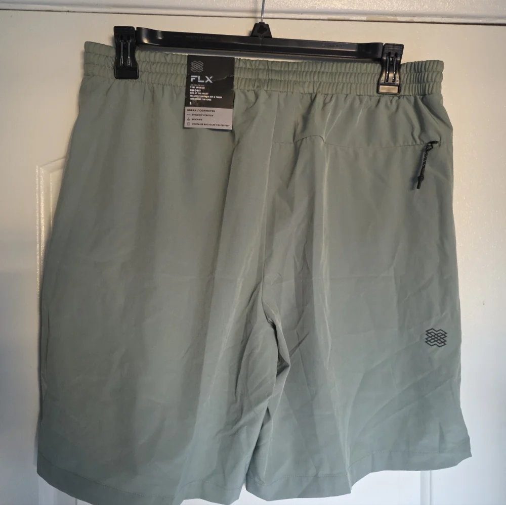 Men's FLX Accelerate 9-Inch Shorts FLX Green NWT